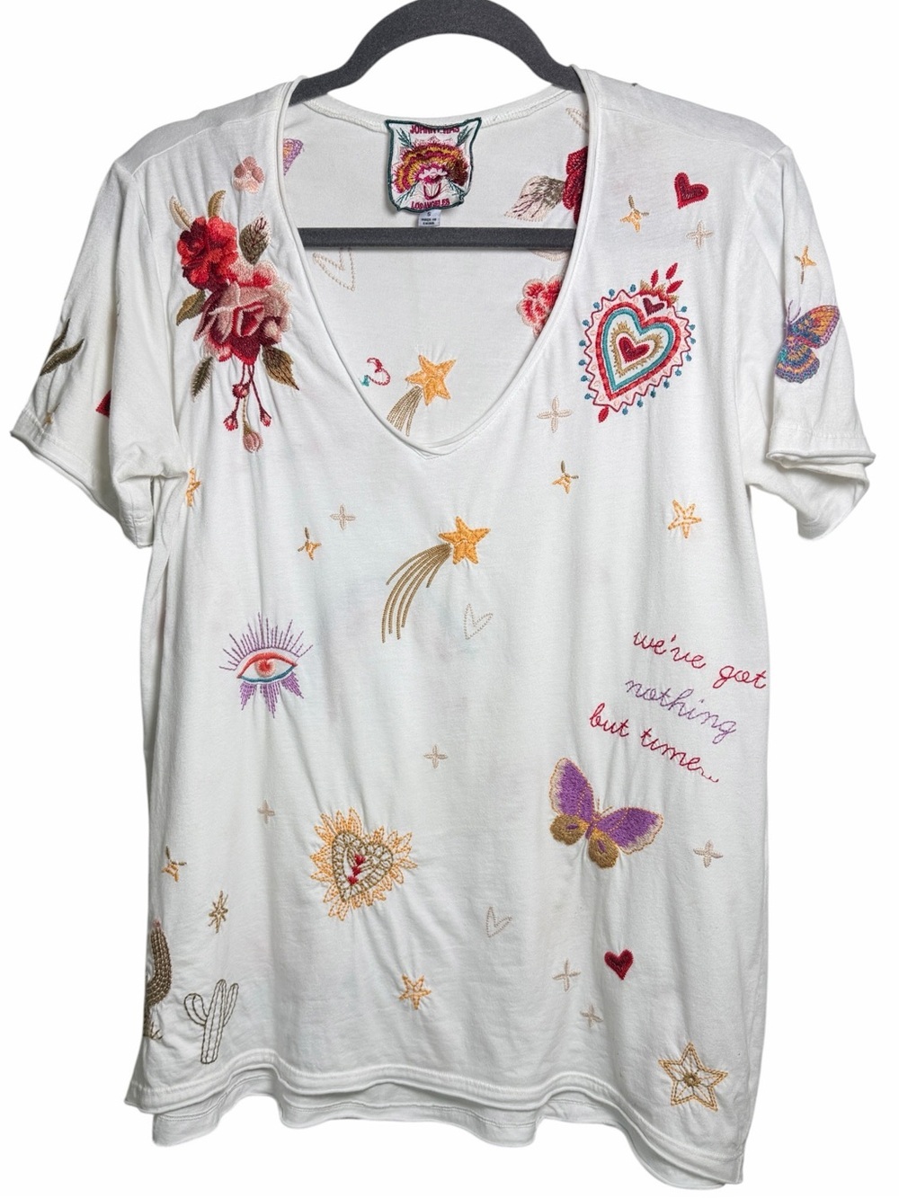 Johnny Was Monroe White V-Neck Tee with Embroidered Motifs - Picture 5 of 8